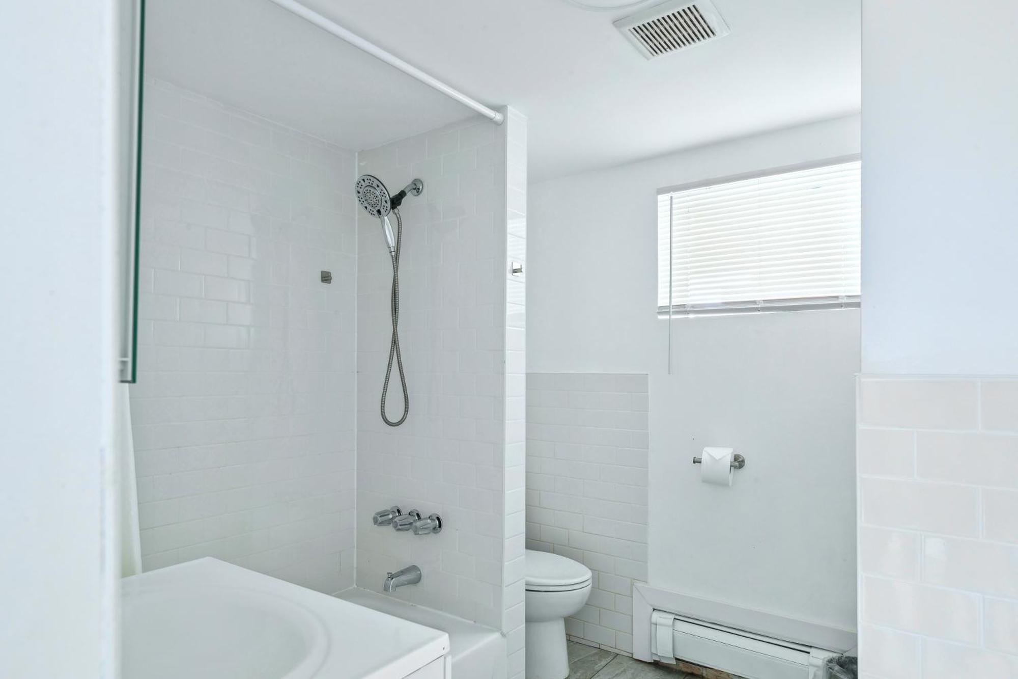 ניו יורק 2 Bedroom Cozy Gem Manhattan Beach מראה חיצוני תמונה